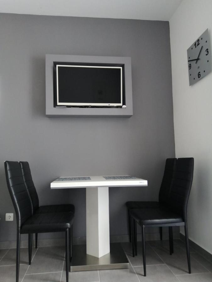 Apartment "Manna Zrnovo エクステリア 写真