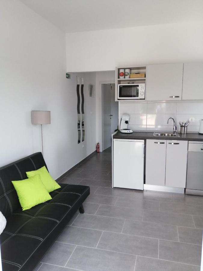 Apartment "Manna Zrnovo エクステリア 写真