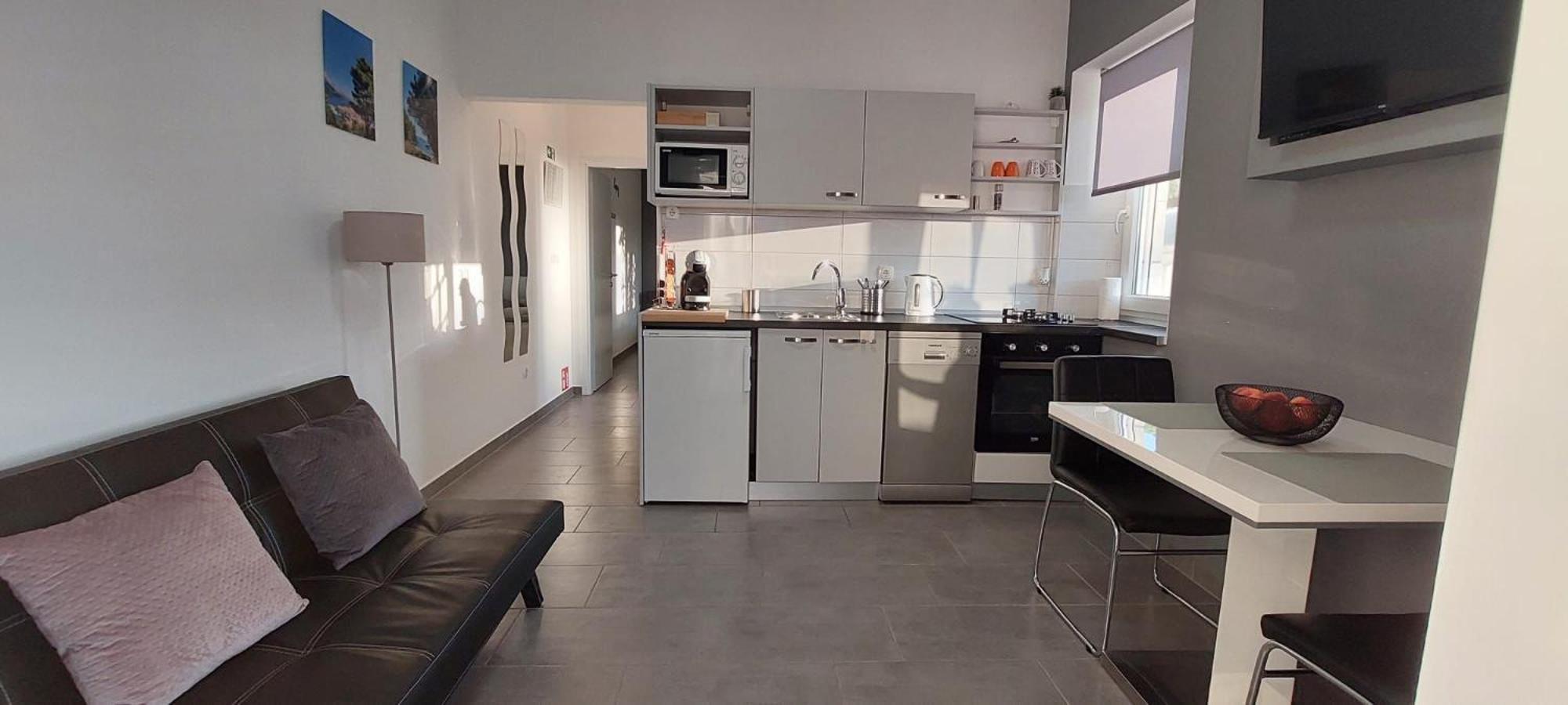 Apartment "Manna Zrnovo エクステリア 写真